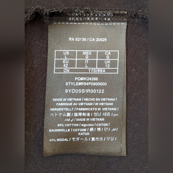 G by Guess black top - Picture 4 of 4